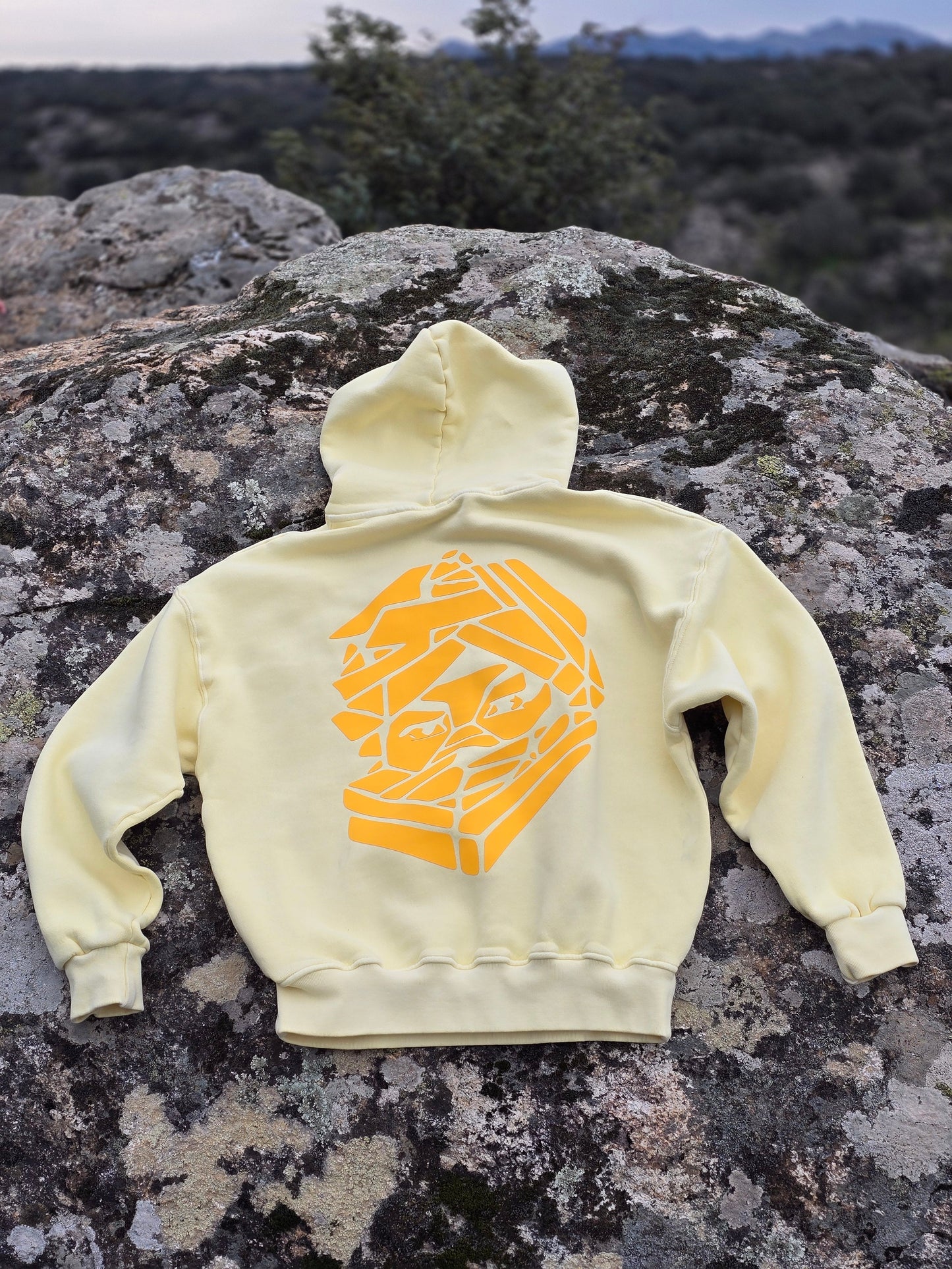 PEACEFUL MONSTER VINTAGE HOODIE - YELLOW - UNISEX